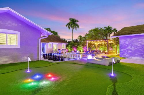 Luxury Villa Serena Heated Pool 15 min to Beach