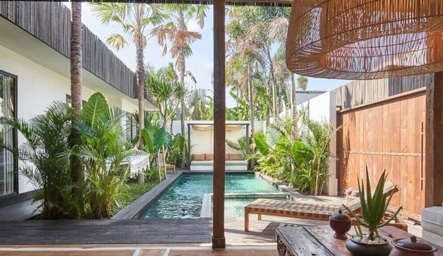 Luxury Yogisurf Villas Bali Canggu