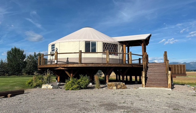 Luxury Yurt bordering Flathead Lake