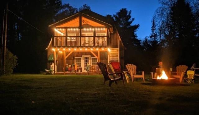 Maple Streams - Vermont Getaway