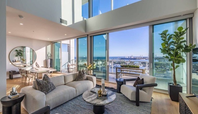 @ Marbella Lane - Luxurious 3BR Penthouse
