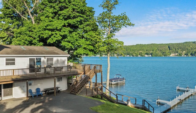 Memory Lane: An Unforgettable Family Retreat!