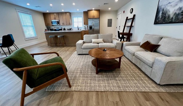 Montgomery Modern Luxury Stays