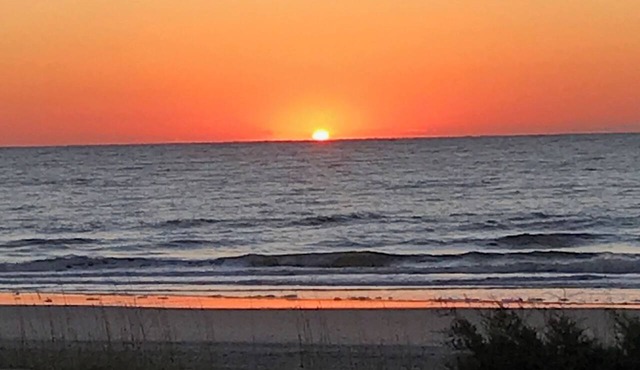 Myrtle Beach, Kingston Plantation, Walk to Beach, 1st Floor, Free Parking