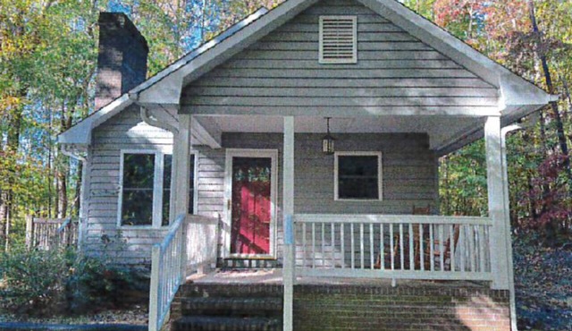 New! Cedar Run Cottage by Buffalo Mountain Getaway