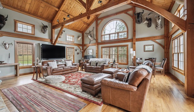 NEW! Tigertown Lodge ~ RA496108
