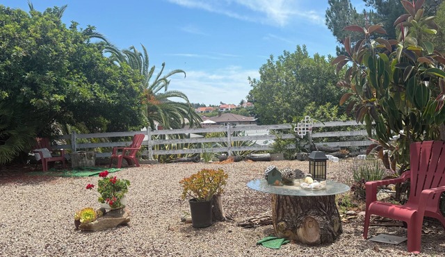 Newly Remodeled Guest Suite Great Location and Price Sleep 3+