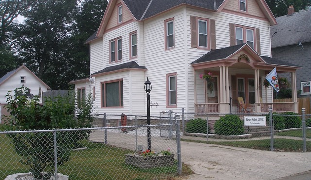 Nichols House - Rest, Reflect, Reconnect