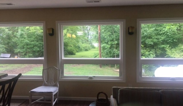 nLakeside Boating Cottage