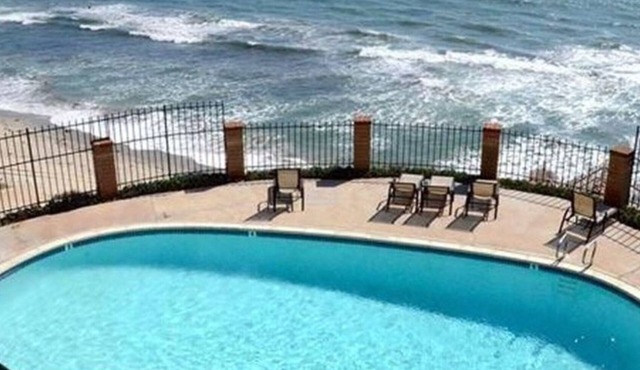 Ocean View from Living Room & porches -last min special for Nov and Dec!