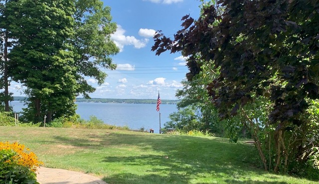 Osprey Cove on Seneca Lake - Sit Back, Relax, Enjoy!