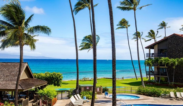 Papakea Oceanfront Studio Sleeps 4 Villas Great for Families Complimentary Car with 6 Nights PKE-304 by KBM