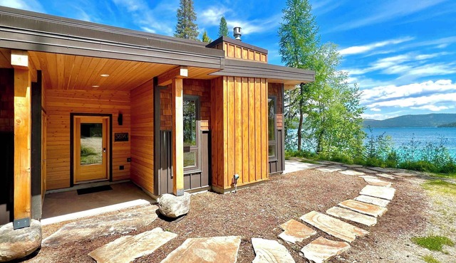 Paradise Found, Modern Dream Home on Ashley Lake