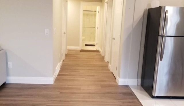Paramjit basement suit in Chestermere