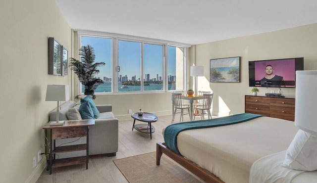 Perfect in South Beach With Gorgeous Bay View