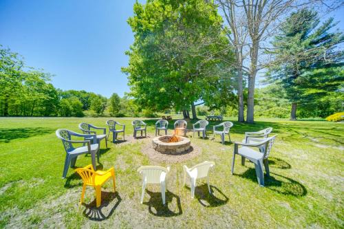 Pet-Friendly Centerville Home w/Fire Pit & Grill
