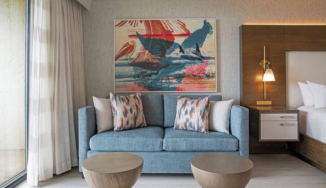 Pet-friendly Accommodation! Lagoon Swimming Pool, Shuttle Servive, Spa Onsite!
