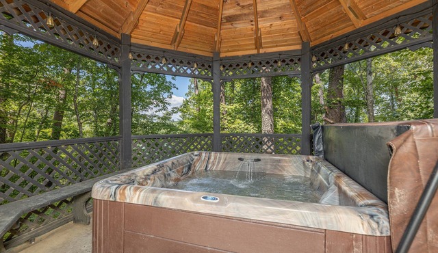 Pigeon Forge 132 - Eight Bedroom Villa, Sleeps 28