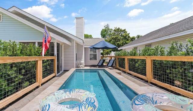 Point Five, sleeps 9 and has a Pool!