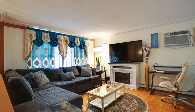 Poughkeepsie Retreat w/ Deck + Gas Grill!