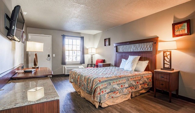Premium King Bed|Walterboro SC