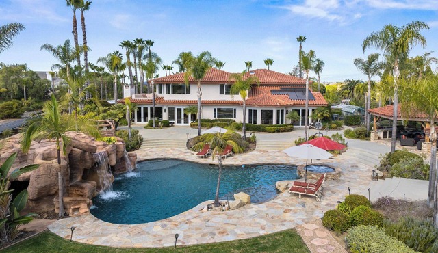 Private 2 acre 5-bedroom estate in Encinitas with resort pool and guest house