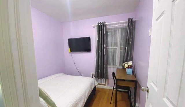 Private Apartment in Flushing - Near MTA buses