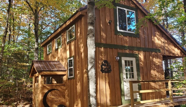Private cabin on water nestled in foothills of scenic Mt. Cardigan