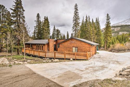 Private Deck & Hot Tub! Breckenridge Family Haven