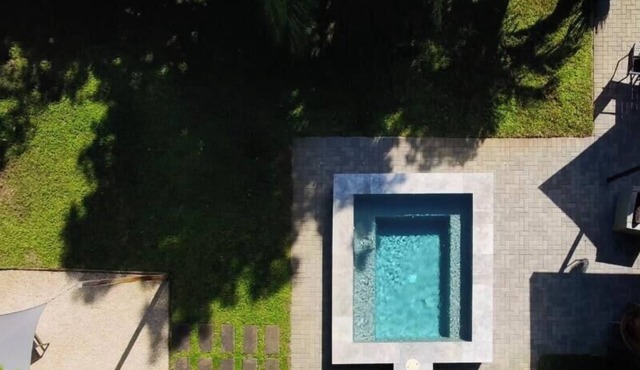 Private + Modern + Heated Pool + BBQ Near Wilton Manor & Las Olas