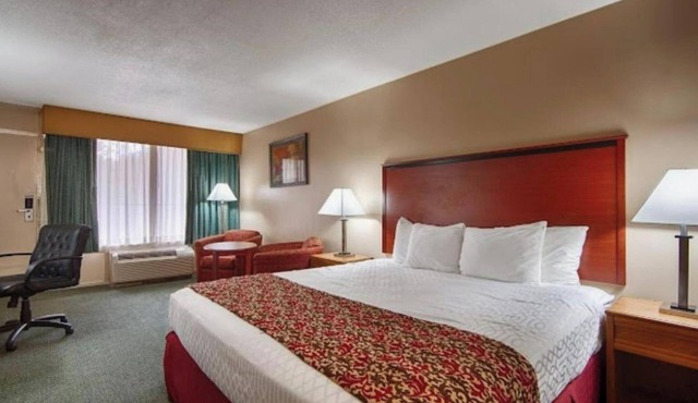 Red Rose Hotel
