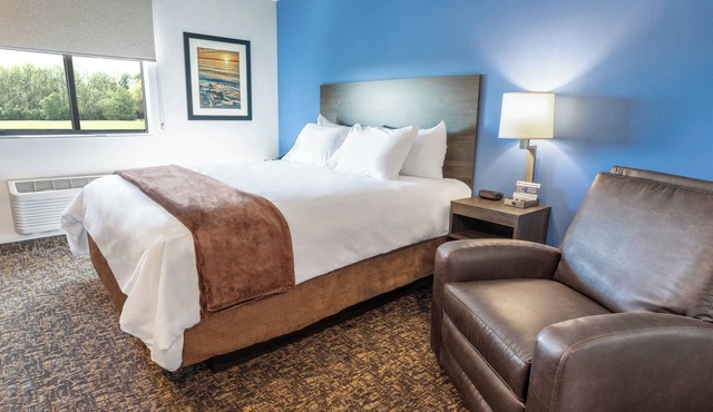 Relaxing Randolph Retreat | Close to Trails, Free Parking w/Kitchen