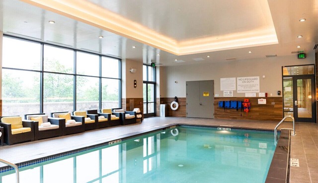 Relaxing Stay in New Jersey! 2 Spacious Units w/Free Breakfast, Gym & Pool!