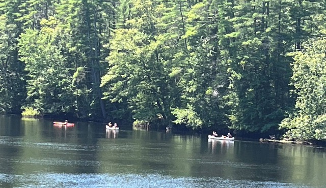 Rustic cabin-style on RIVER Northwest of Concord Nh within minutes of Penecook