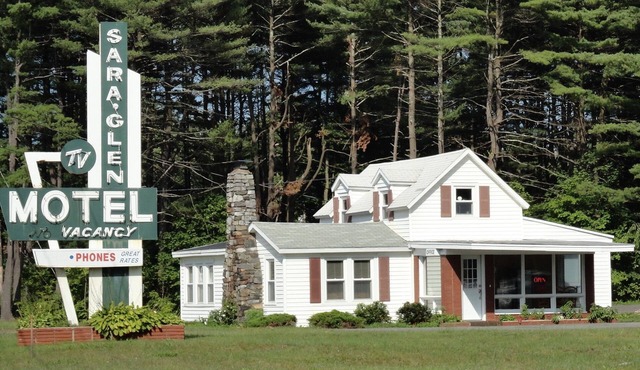 Sara Glen Motel