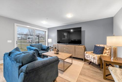 Serene Birmingham Retreat