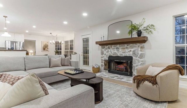 Sleeps 12 | 2 King beds w/Gym, Ping-Pong, Arcade, BBS Spartanburg & Greenville