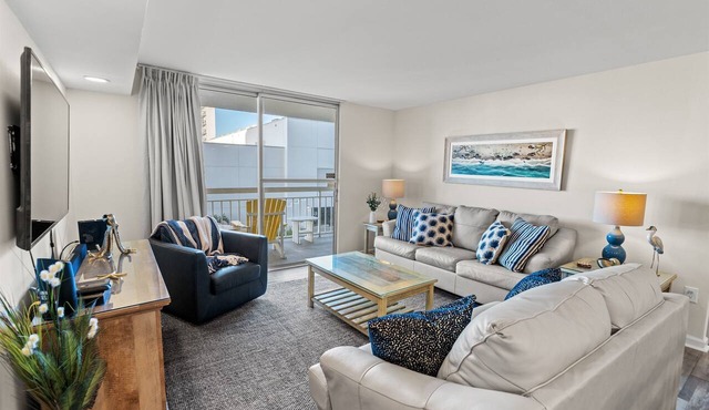 South Hampton 204 Oceanview w/Pool & Beach