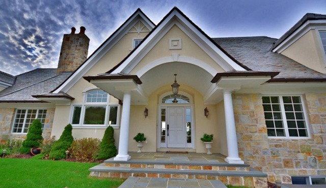 Southampton Luxury Waterfront Villa Rental