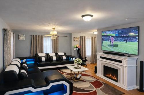 Spacious 3 bedroom duplex home inside Worcester