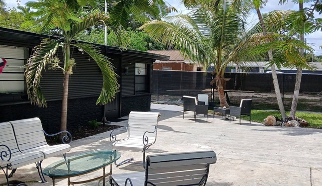 Spacious 4-bedroom 2-Bath House in Superb Fort Lauderdale