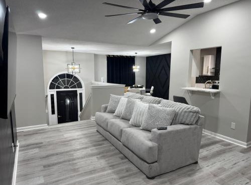 Spacious Lux 4BR Getaway Atlanta Sleeps 10