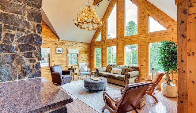 Spacious Wilmington Cabin: Walk to Lake