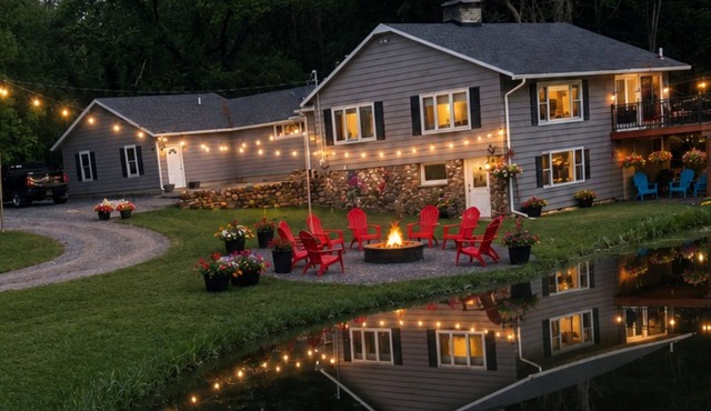 Springwater Lodge, Pond & Fishing