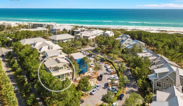 Steps to Beach Club, Multi-Level WaterColor Condo, Slps 4, Perfect Location!