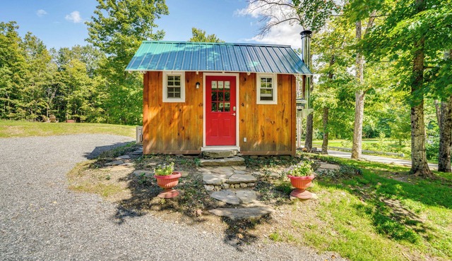 Studio w/Trail Access ~ 10 Mi to Brattleboro!