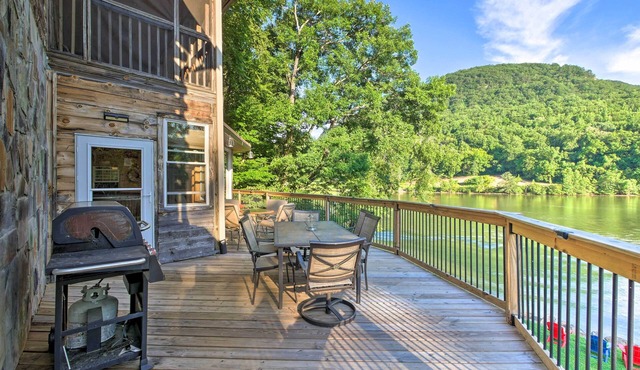 Tenn Riverfront Cabin - 10 Mi to Chattanooga