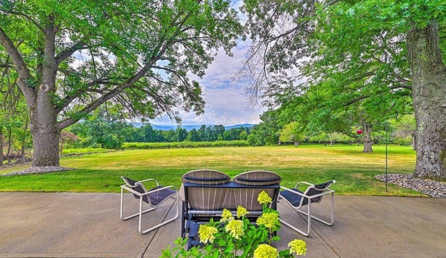 Terrace Mountain Orchard House