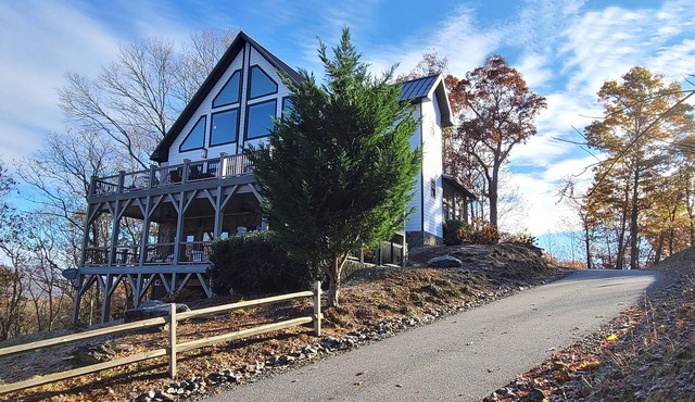 The Cozzi Lodge, a mountain retreat with all the comforts of a modern chalet.