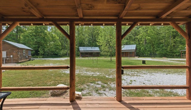 The Hideout Cabin | Firepit | Nature | Pet-Friendly